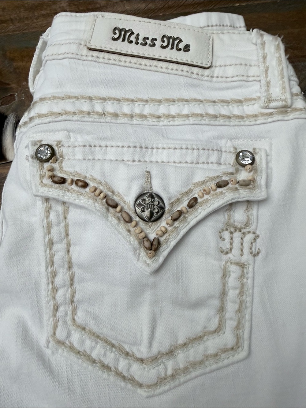 Miss Me Signature White Skinny Jeans with Beaded Embellished Pocket